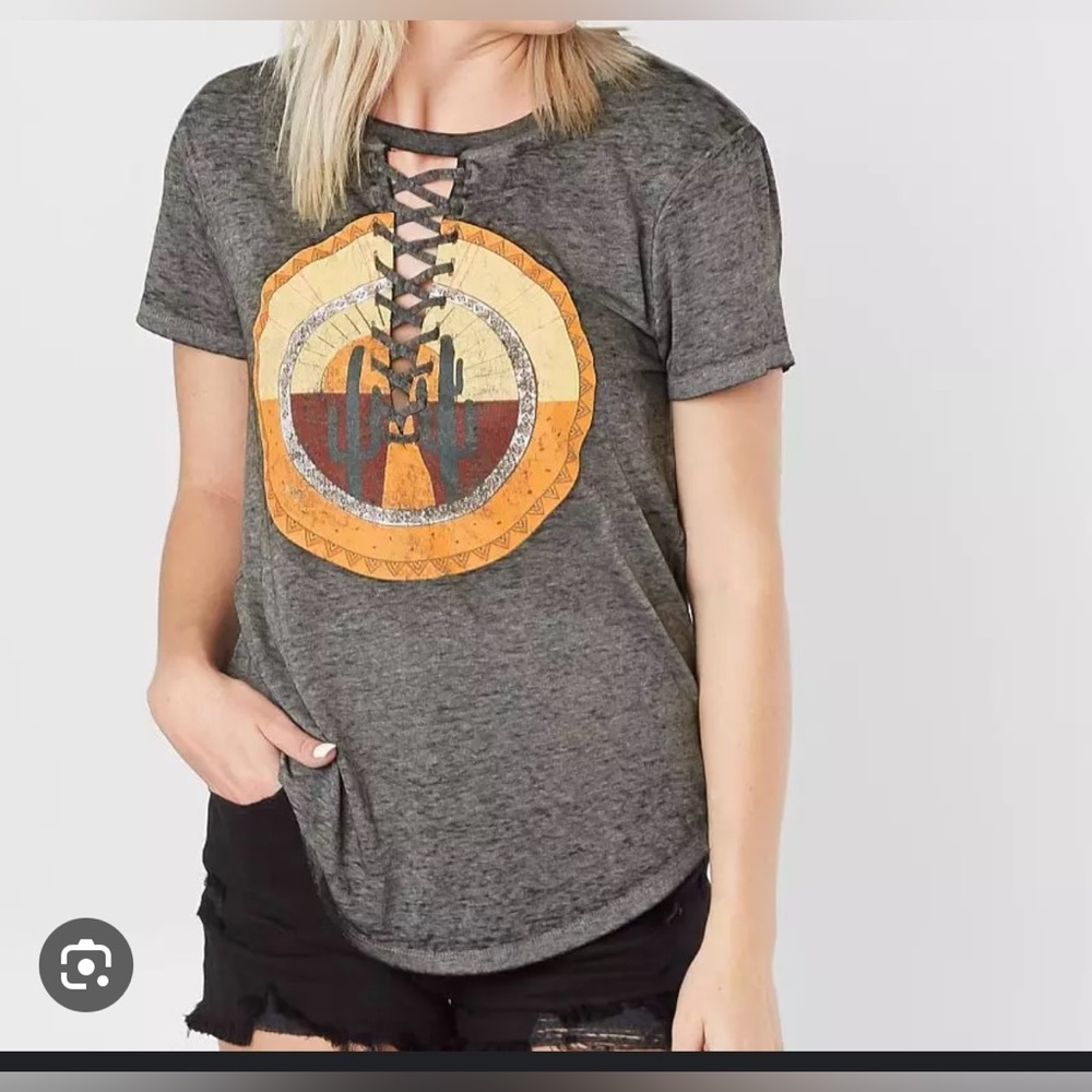 Modish rebel T-shirt